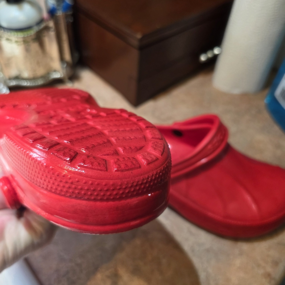 Crocs Red Clogs - Picture 3 of 3